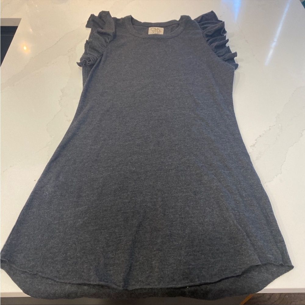 Chaser size M grey dress